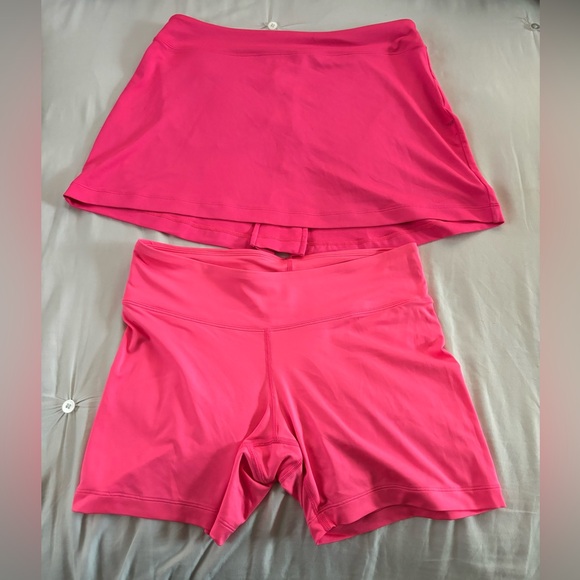 NIKE Skirt and Shorts - Picture 4 of 6